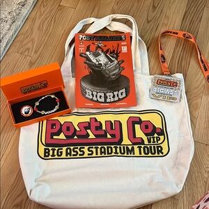 Post malones big a$$ stadium tour VIP gift!